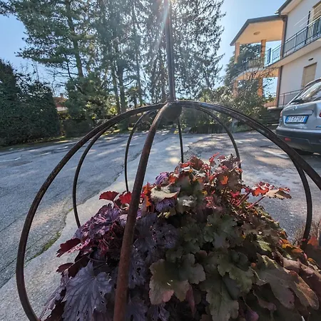 Paradeisos Sas Apartmanhotel *